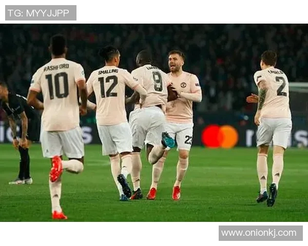 在线直播巴黎对曼联精彩对决全程回放与赛后分析尽在这里