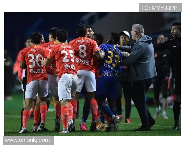 恒大与苏宁对决地点揭晓球迷期待精彩赛事盛况 恒大与苏宁对决地点揭晓球迷期待精彩赛事盛况