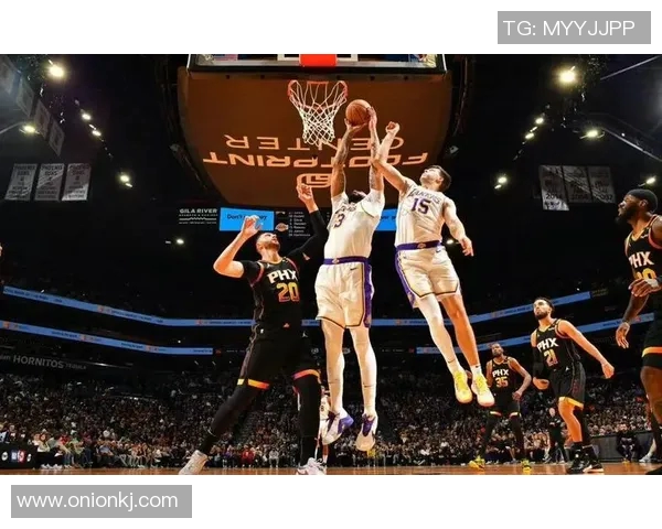 热火与湖人激情对决直播盛宴即将开启共同见证篮球巅峰对抗