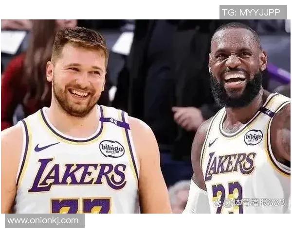 灰熊与火箭对决分析:战术策略与球员表现的全面解读 灰熊与火箭对决分析:战术策略与球员表现的全面解读