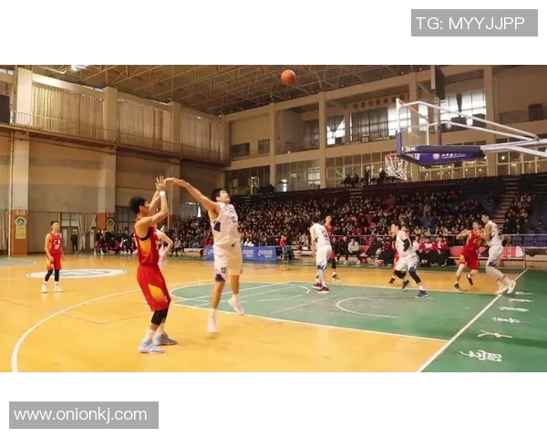 北京女篮与广东队精彩对决全场录像回放分析与精彩瞬间集锦