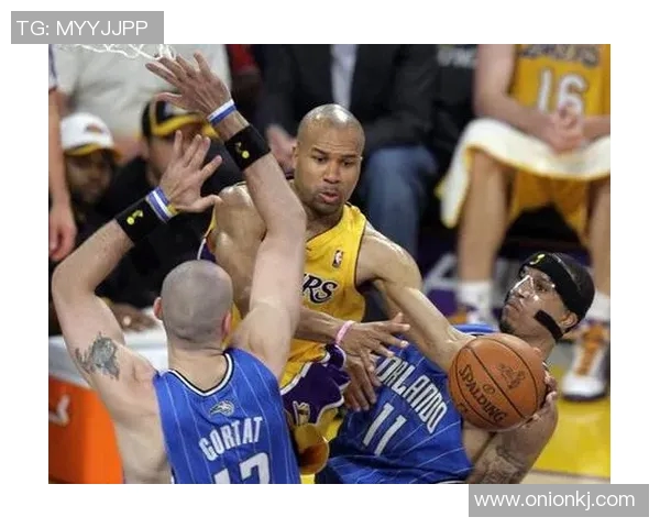 湖人对阵魔术精彩比赛直播全程回顾与分析尽在此处 湖人对阵魔术精彩比赛直播全程回顾与分析尽在此处