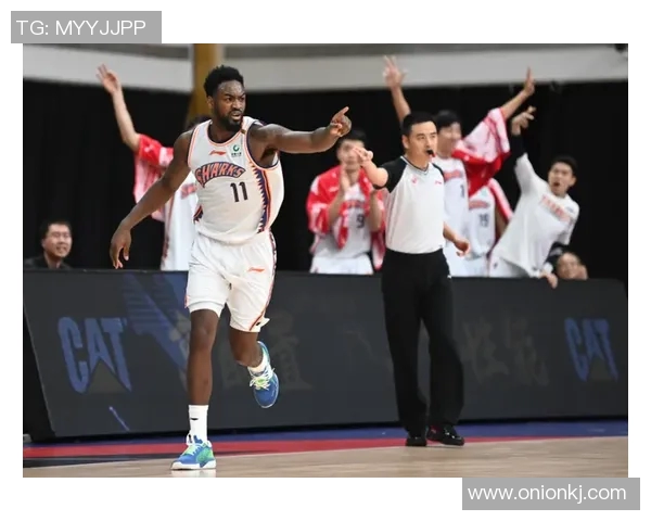 上海队与火箭队的精彩对决尽在CCTV5直播盛宴中尽情观看