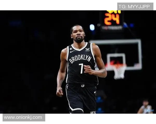 凯文杜兰特:从篮球天才到全能运动员的辉煌旅程与成就解析 凯文杜兰特:从篮球天才到全能运动员的辉煌旅程与成就解析