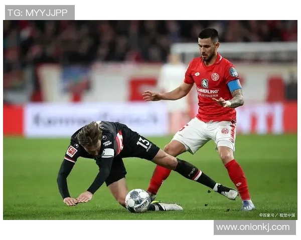 多特蒙德与杜塞尔多夫激战在即球迷期待精彩对决与精彩进球 多特蒙德与杜塞尔多夫激战在即球迷期待精彩对决与精彩进球