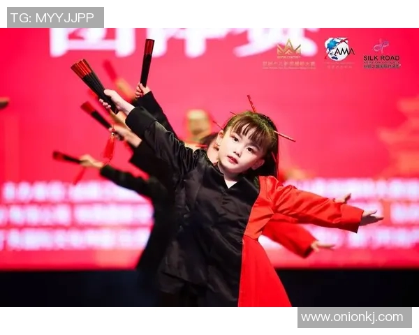 西安街舞队默契配合探秘展现城市文化与青春活力