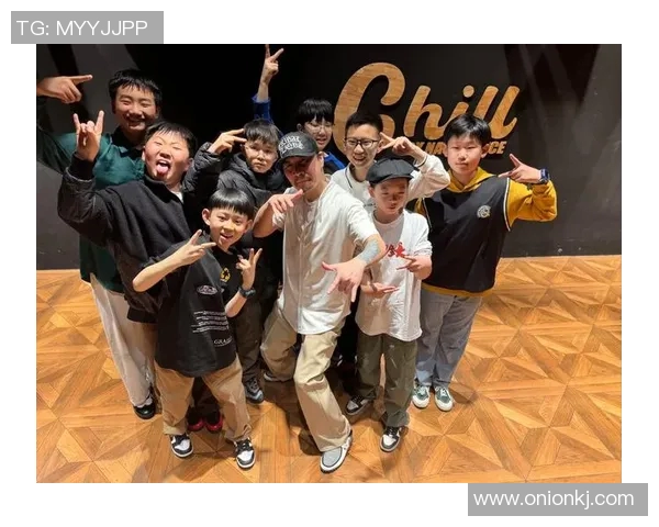 街舞文化与心理素质的交融探讨：杭州街舞队的成长之路与心态分析